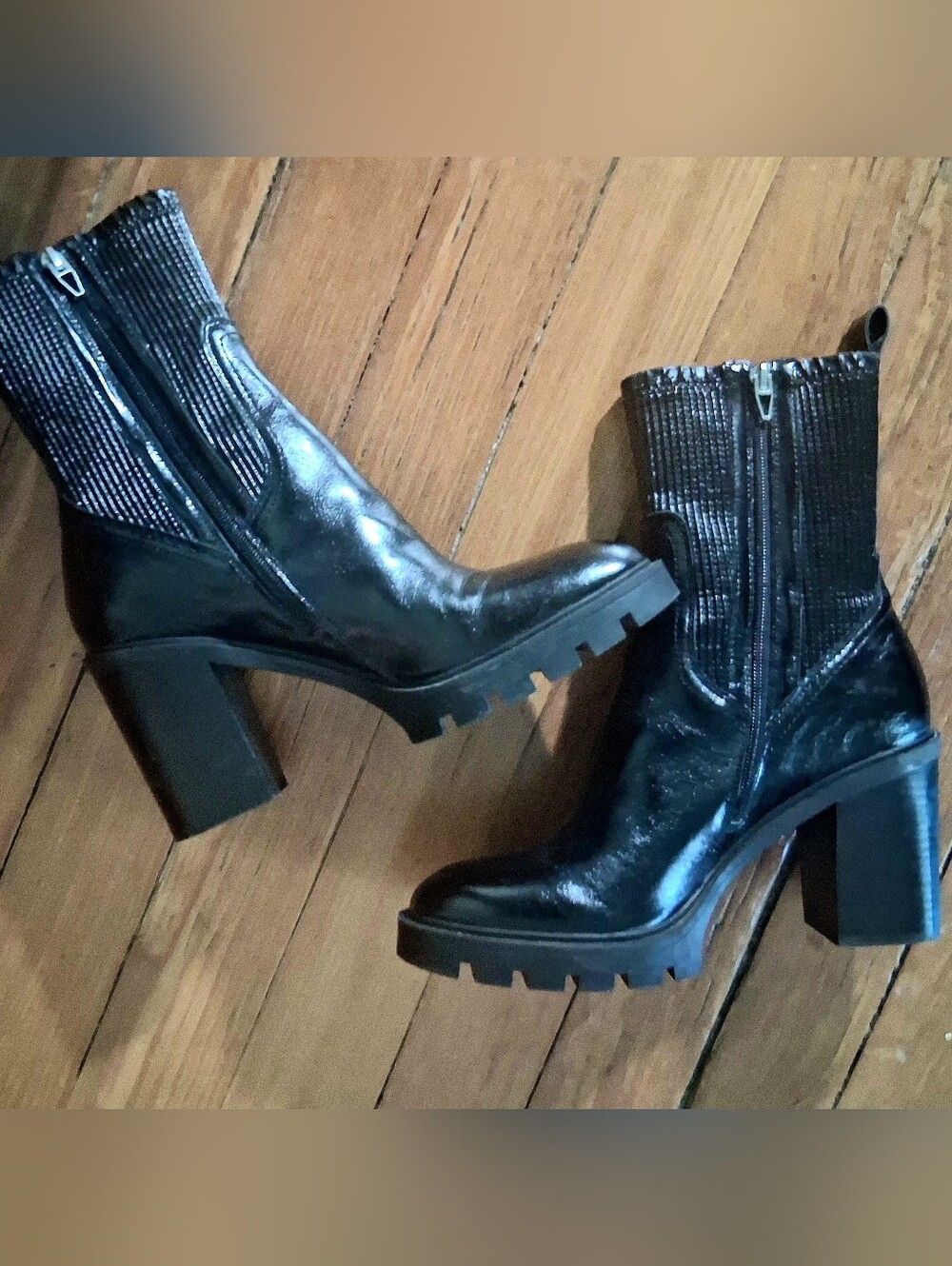 DOLCE VITA WOMENS MARNI H2o WATERPROOF ANKLE BOOTIE. SZ 9.